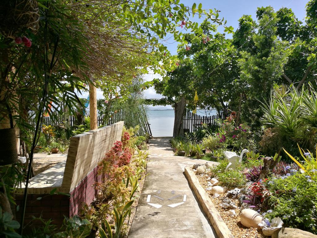 Jao Bay Resort Exteriör bild